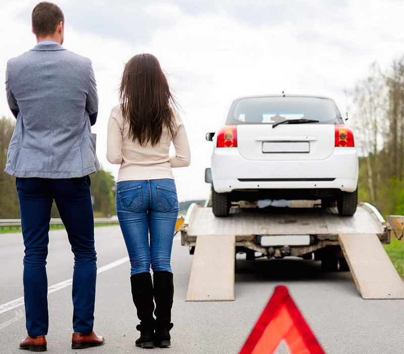How to Select the Best Roadside Recovery Service on a Budget